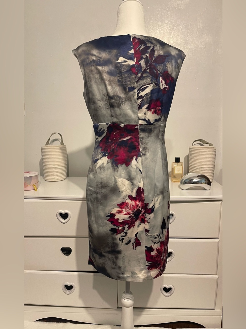 Donna Ricco Elegant multicolor Sleeveless Dress with Plum Floral Print - Picture 4 of 12